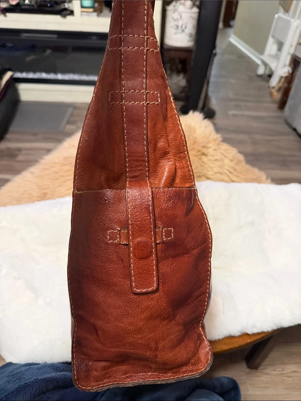 Frye Artesian Hobo Bag in Whiskey Genuine Leather NWT